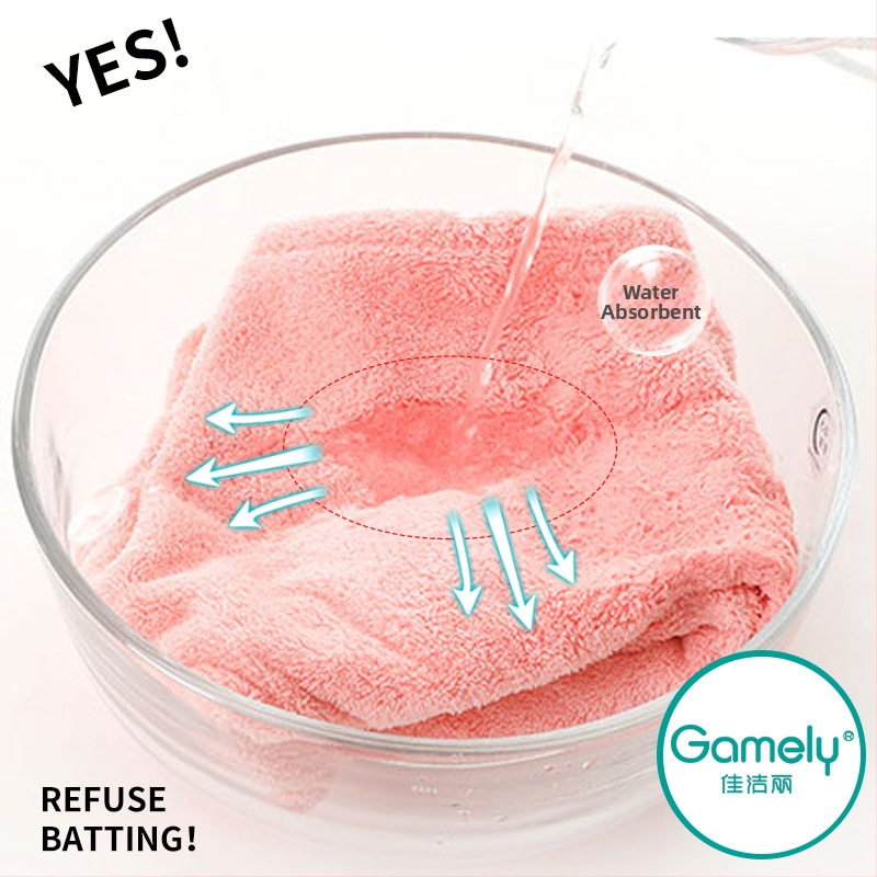 Naistele korallveluurist hommikumantel, polüester, 400 g, talvine mudel