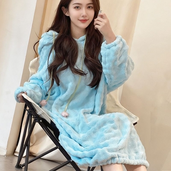 Halat de baie purtabil, absorbant, cu glugă și mâneci lungi; material întărit, prietenos cu pielea, pentru iarnă.