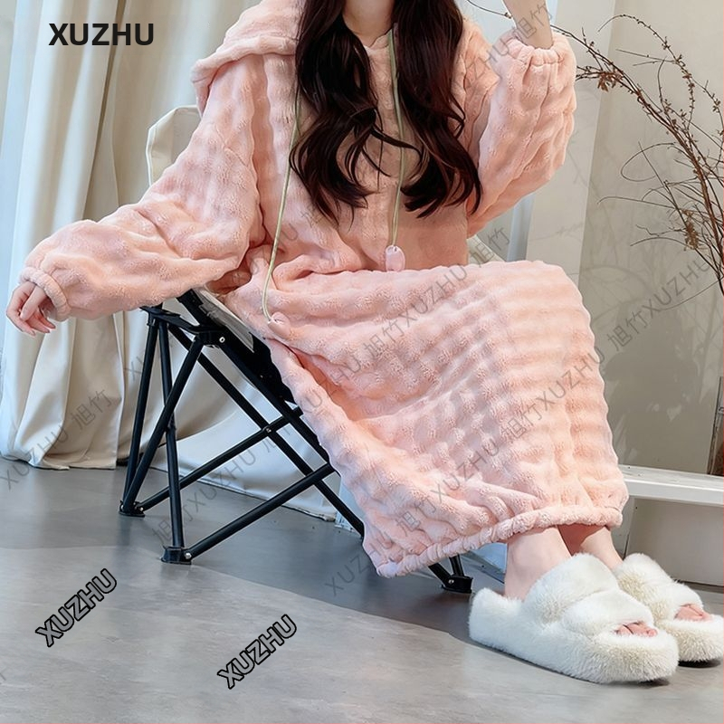 Halat de baie purtabil, absorbant, cu glugă și mâneci lungi; material întărit, prietenos cu pielea, pentru iarnă.