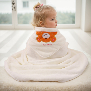 Kapuucēts bērnu vannas dvielis no korāla velūra, zīmējumu stilā, absorbējošs, 200–300 g, no dzimšanas līdz 3 gadiem, pielāgojams