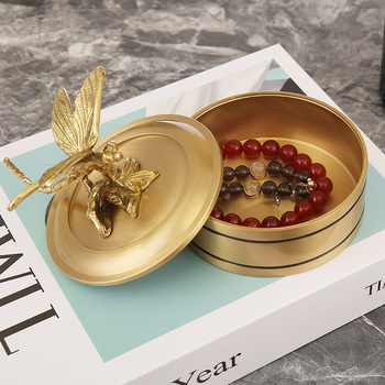 Žalvarinė papuošalų dėžutė šviesaus luksuso stiliaus, europietiško įkvėpimo saugykla, dažyta ir elektroplakavimo paviršiaus apdaila, pritaikomas apdorojimas, licencijuota privataus etiketė