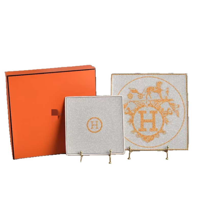 TH τετράγωνη πιάτέλα από πορσελάνη οστών με σχέδιο καρτούν, μοντέρνο μινιμαλιστικό ύφος, εκτύπωση στην επιφάνεια