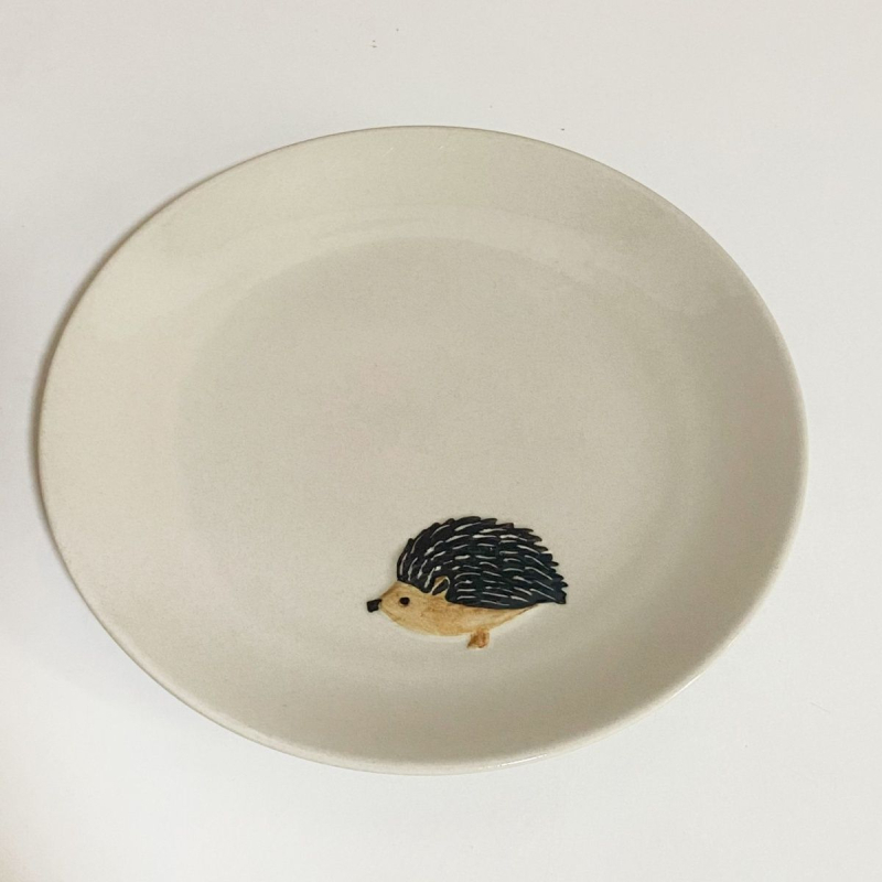 Farfurie ceramice pentru desert cu animale reliefate, sub glazură, rotundă, stil Nordic