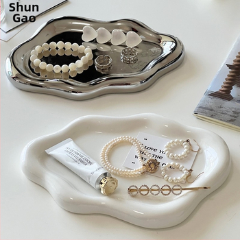 Plastikust ehtedispid taldrik kaasaegseks ehituseks, sissepääsu võtmete hoidla, jaapani stiil