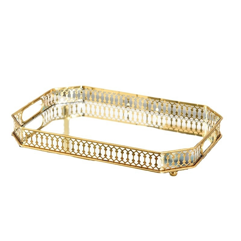 Metallist Euroopa-stiilis luksuslik taldrik, kartongpakendis, mitte imporditud, ei ole kingitus