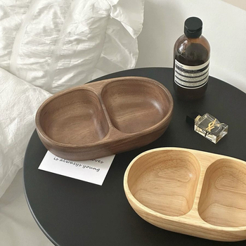 Puidust lauavaagen juveelide ja väikeste asjade jaoks