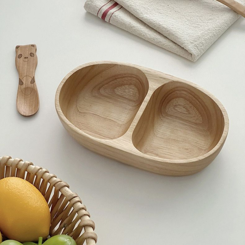 Puidust lauavaagen juveelide ja väikeste asjade jaoks