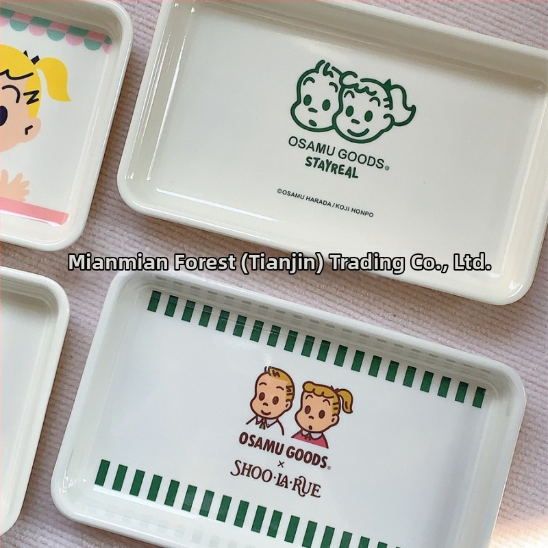 Melamiinist puuviljade ja suupistete taldrik – armas karikatuuridisain, kodune hoiustamine