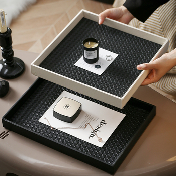 Ξύλινος τετράγωνος δίσκος για αποθήκευση και έκθεση στο σαλόνι – στυλ ελαφρού πολυτελείας; προσαρμοστικό; συσκευασία από χαρτόνι; άλλος τύπος κατασκευής