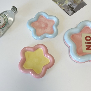 Porcelanski tanjur za desert, INS stil, nepravilnog oblika, prikladan za mikrovalnu, s otisnutim logom