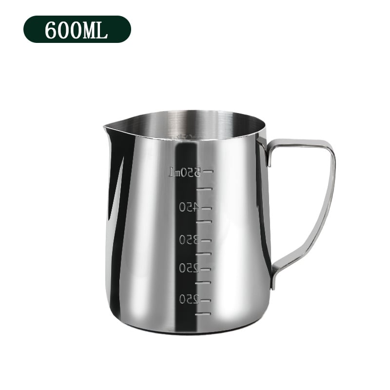 Κανάκι για latte art με στόμιο και κλίμακα, από ανοξείδωτο ατσάλι, μοντέρνος μινιμαλιστικός σχεδιασμός, premium ποιότητα, κατάλληλο για γραφείο, σπίτι και καφέ