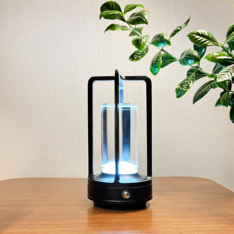 Galda lampa bāriem un kafejnīcām ar skandināvu atmosfēru, alumīnija korpuss, model JK-TD52, 5V, līdz 5W