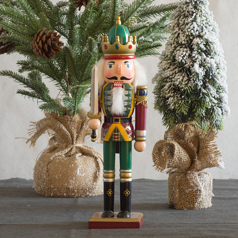 Koka dekoratīvs Nutcracker Soldier ornaments, Ziemassvētku stils, zīmols Yiheng, mājas un birojam dekoram