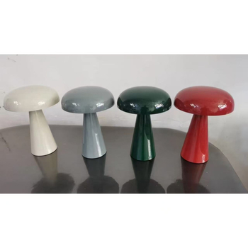 Galdlampa ar sēņu formu, USB uzlādes atmosfēras nakts gaisma, modelis Xy36, plastmasas turētājs, mūsdienīgs minimālisma stils