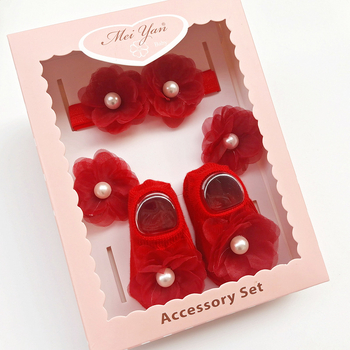 Laste tüdrukute juukse aksessuaaride komplekt – käsitöö, pärlilille motiiviga, printsesside sari; sisaldab juuksebandi, juukseklipse ja väikesi sokke