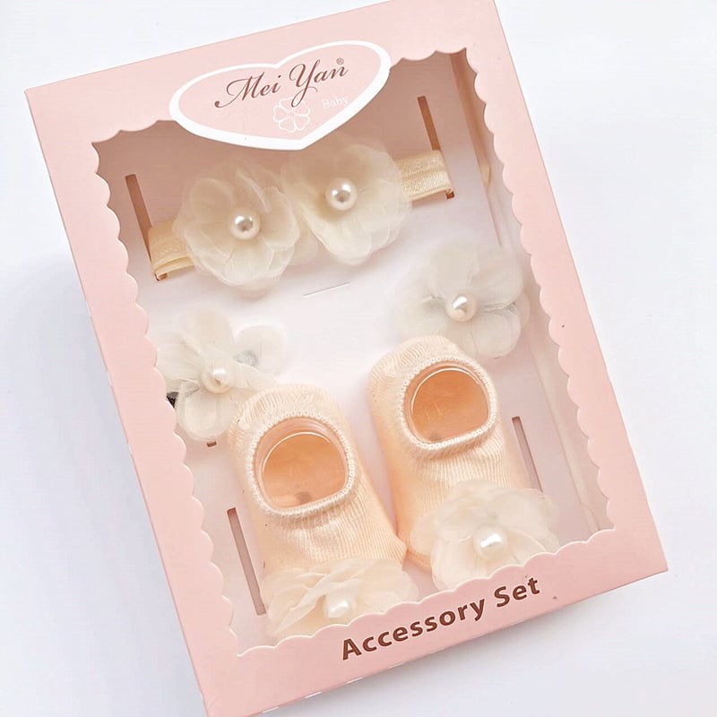 Laste tüdrukute juukse aksessuaaride komplekt – käsitöö, pärlilille motiiviga, printsesside sari; sisaldab juuksebandi, juukseklipse ja väikesi sokke