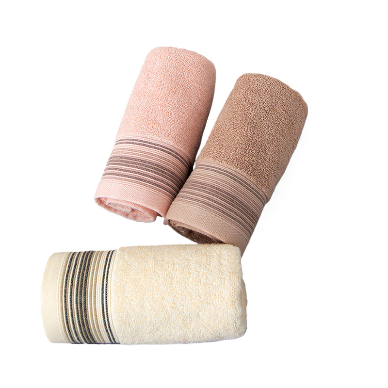 Prosoape de baie și pentru față din bumbac, moi și absorbante, îngroșate cu fir 32S, 100–120 g pe prosop