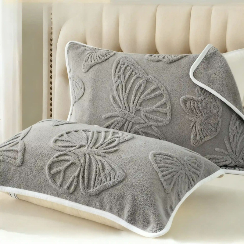 Set de două fețe de pernă Fushini, din coral fleece