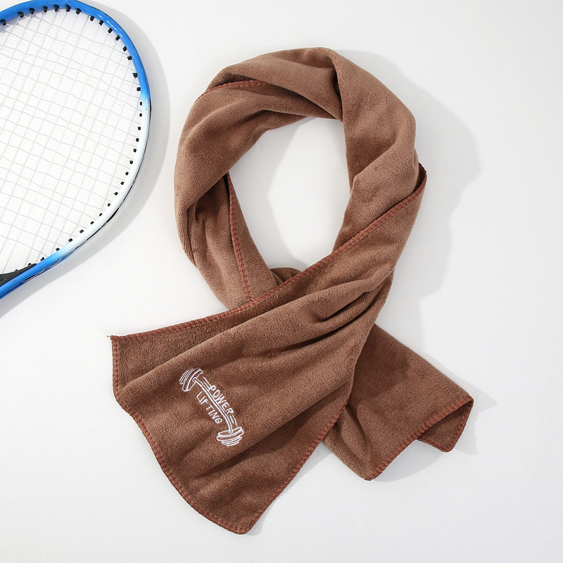 Sportski ručnik od mikrovlakana s brzim sušenjem, ušivenim logotipom, prilagodljiv, težina 105 g