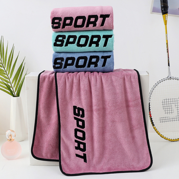 Revis sportska krpa od mikrovlakana, 130 g, prilagođeno logotipu izvezenjem i šivanjem, brzo sušenje 0–5 s