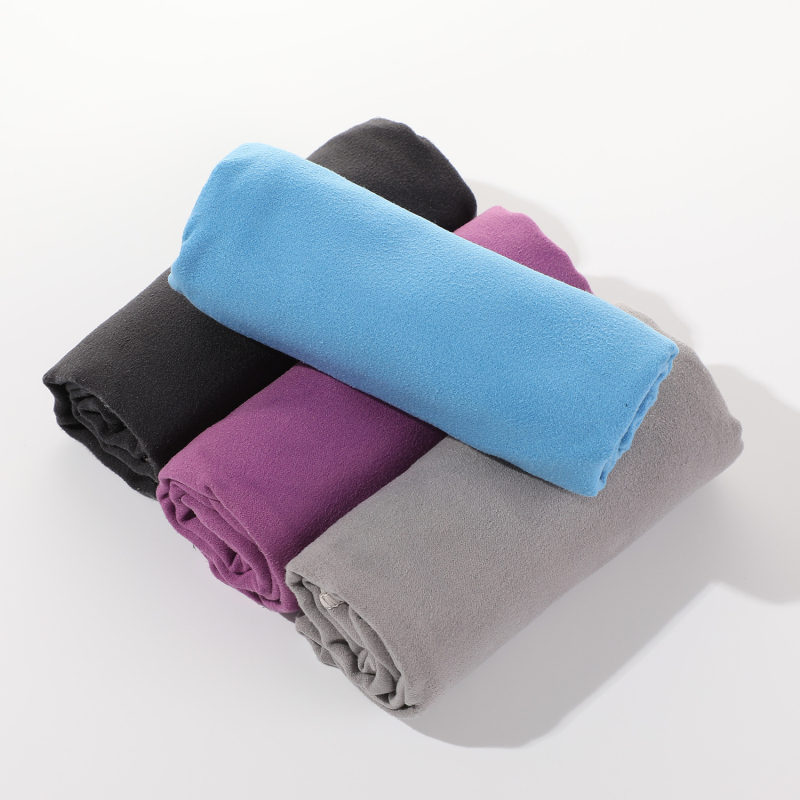 Prosop de răcire, poliester, 140 g/m2, fir simplu, absorbție 0–5 s