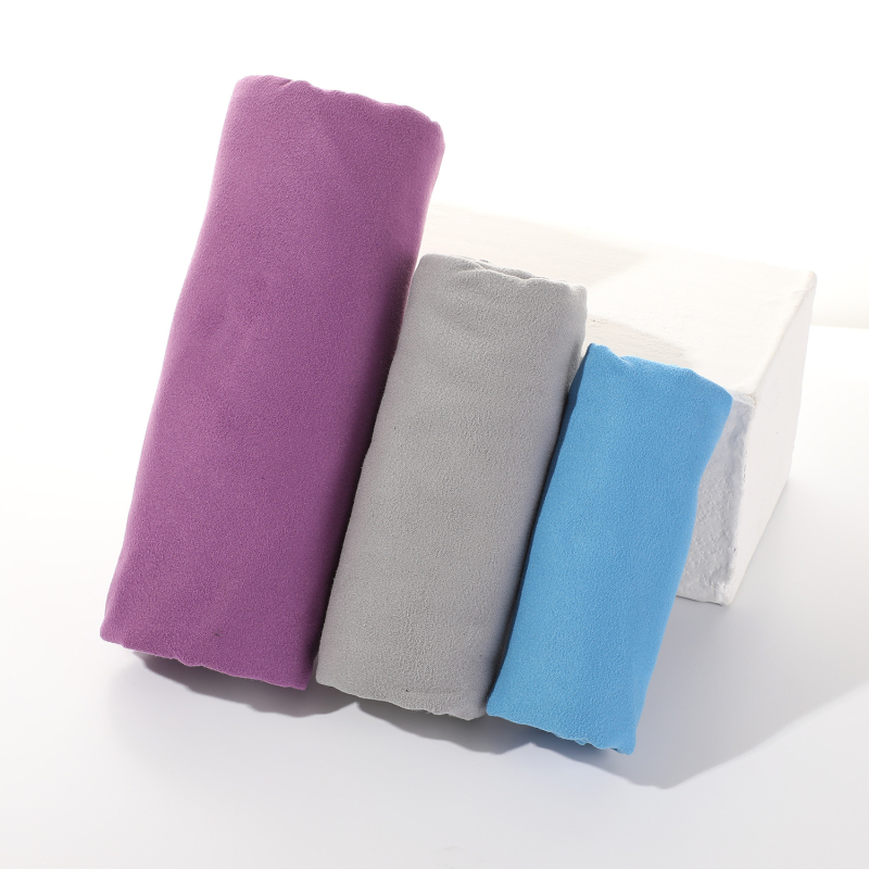 Prosop de răcire, poliester, 140 g/m2, fir simplu, absorbție 0–5 s