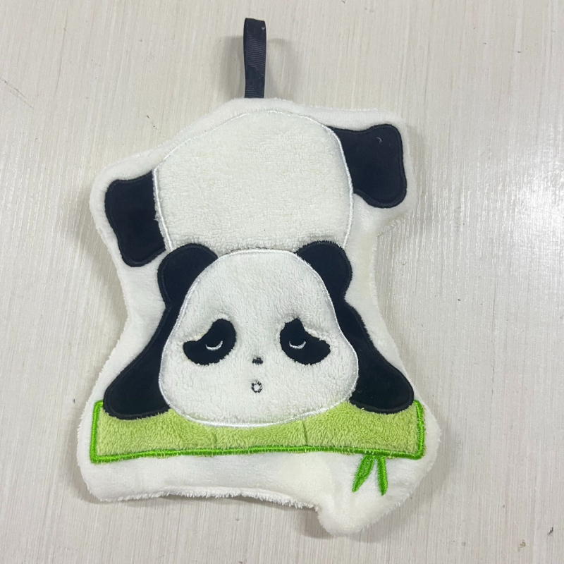 Ručnik za ruke s panda izšivenim motivom na koralnom flisu, 30-50 g, 150d pređa, šifra proizvoda 8779