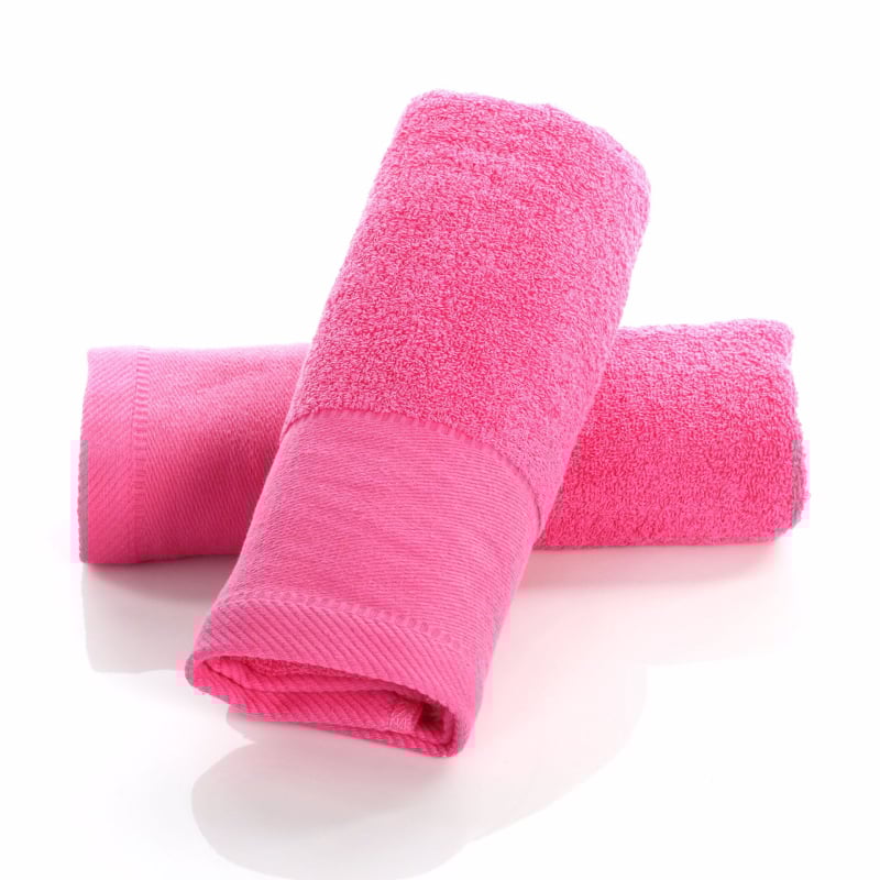 Sportski ručnik od pamuka, 140 g, apsorpcija 0-5 s, moguć ispis ili šivanje logotipa