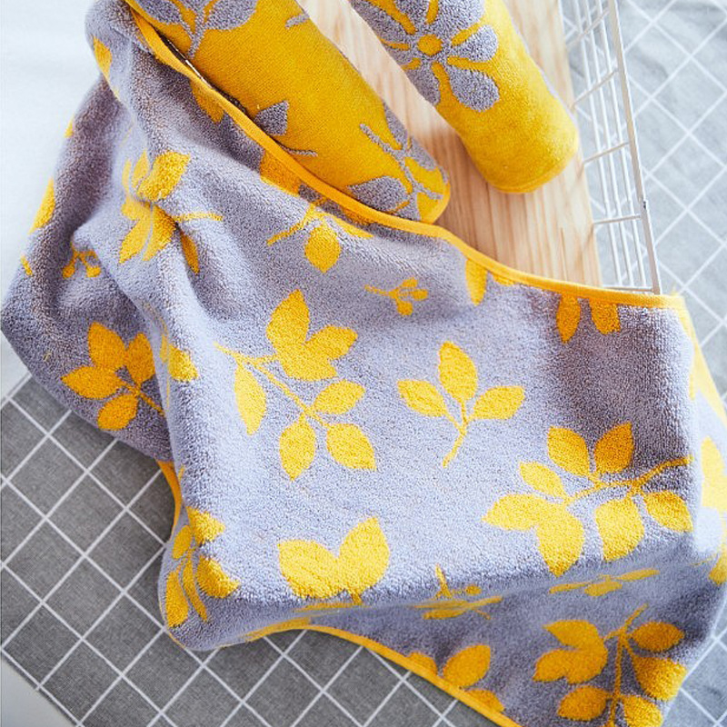 Effie ručnik od 100% pamuka, Jacquard tkanina s visokim i niskim vlaknom, rezani pliš, 90 g/m², apsorpcija 0-5 s, otisnut logo