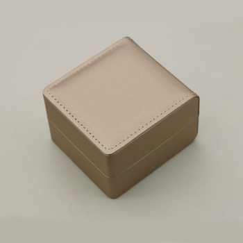 PU кожена кутия за часовници с шарка Rain Silk, заоблени ъгли, подплата от PU кожа, горещ печат и щамповане