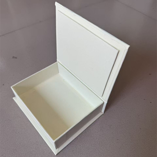 Κουτί δώρου κοσμημάτων με μαγνητικό καπάκι-αναδιπλούμενο, γκραφί σχέδιο, Kraft χαρτί για κολιέ και βραχιόλια, διπλό καπάκι, σκληρή συσκευασία