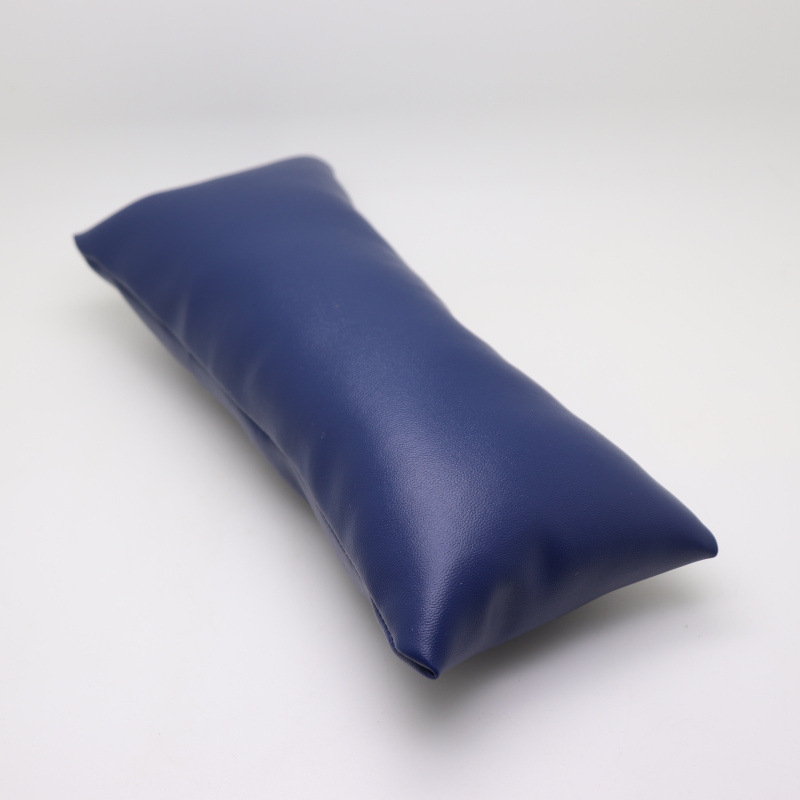 Στήριγμα προβολής ρολογιών και βραχιολιών με μαξιλαράκι από ύφασμα – Hongyun Mingya, εκθεσιακή κατασκευή κοσμημάτων σε κουτί