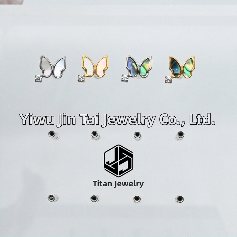 Auskari, bow-tie formā, implantācijas kvalitātes titāna sakaļējums ASTM F-136, diamanta griezums, Titanium Brocade, Princess sērija