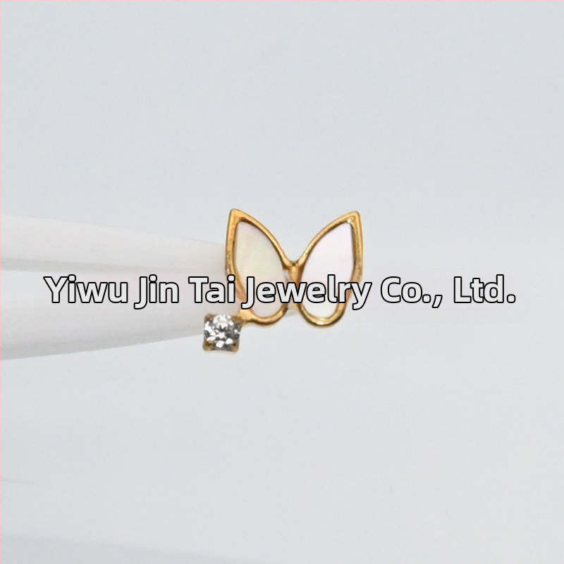 Auskari, bow-tie formā, implantācijas kvalitātes titāna sakaļējums ASTM F-136, diamanta griezums, Titanium Brocade, Princess sērija