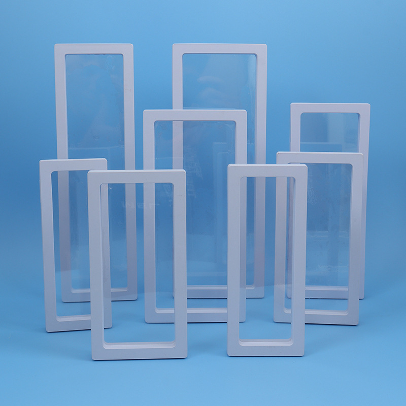 Pikk plastist hoiukarp ja eksponeerimise kasti helmeste ja kellade jaoks tolmukindla tihendusega (injektsiooni vormimine, ultraheli töötlemine; pakkimine shrink wrap; üldine pakkimine)