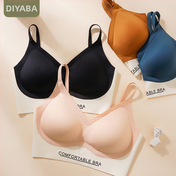 Butoxite Αθλητικό σουτιέν χωρίς ραφές με U‑πλάτη, ασύρματο, με 3/4 κάλυμμα και λεπτές φόρμες, σταθερά διπλά λουριά, διαπνέον και στηρίζει.