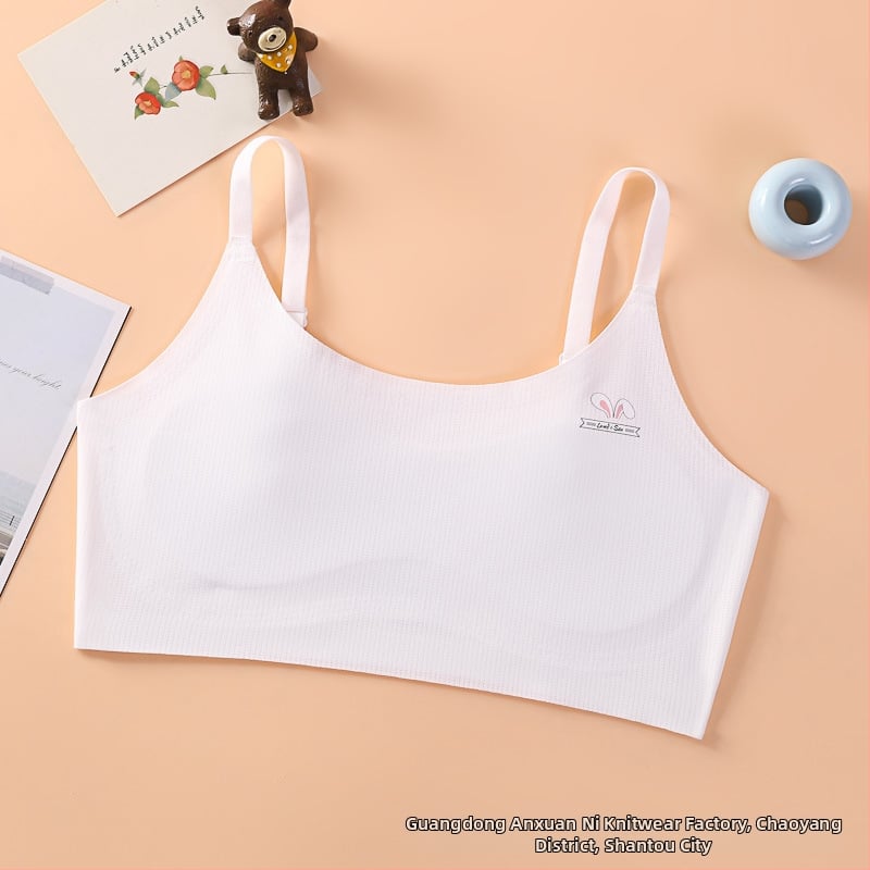Fejlődő lányoknak készült varrat nélküli sportmelltartó, tubus felsőrésszel, habos, formázott kosárkákkal, merevítés nélkül, rögzített dupla vállpántok, hátformázó dizájn, Ice Silk anyagból