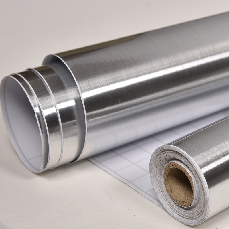 Isekleepuv PVC-folie metallilise harjatud tekstuuriga külmikutele, lifttidele, köögipindadele ja kappide renoveerimiseks (veekindel, õli- ja mustusekindlus)