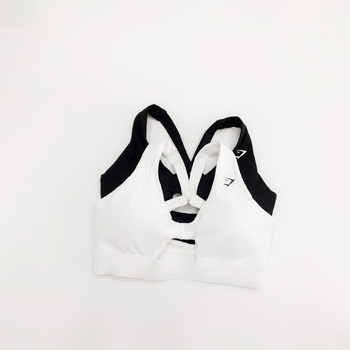 Išpjautas formos, greitai džiūstantis fitneso viršus bėgimui ir jogai, su krūtinės pagalvėle, Ammonia Blended audinys, 75% nailonas + 25% spandeksas, siauras kirpimas, vasaros sezonas 2024