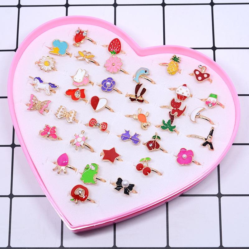 36 τεμάχια παιδικά δαχτυλίδια με ζωάκια καρτούν, ρυθμιζόμενα δαχτυλίδια από κράμα με τεχνητές πέτρες σε σχήμα καρδιάς