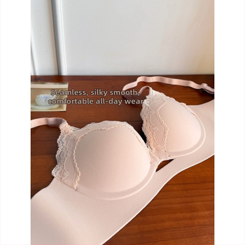 Aishiqi nailoninė nėrininė liemenėlė su 3/4 taurės, push-up, kryžminiai petnešėlės ir viršutine parama