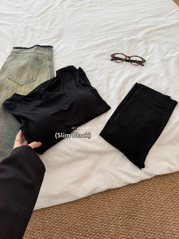 Bezšuvju plāns zemapģērbs ar krūšu spilventiņu, neilona 77% audums, elpojošs, saglabā siltumu