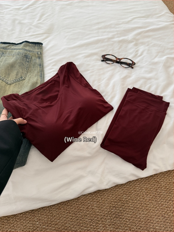 Bezšuvju plāns zemapģērbs ar krūšu spilventiņu, neilona 77% audums, elpojošs, saglabā siltumu