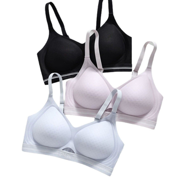 9322 be siūlių, ultra plona push-up liemenėlė, 3/4 taurė, vidutinio formos kaušelis, fiksuoti dvigubi petnešos, keturi užsegimai nugaros dalyje, medvilniniai kaušeliai