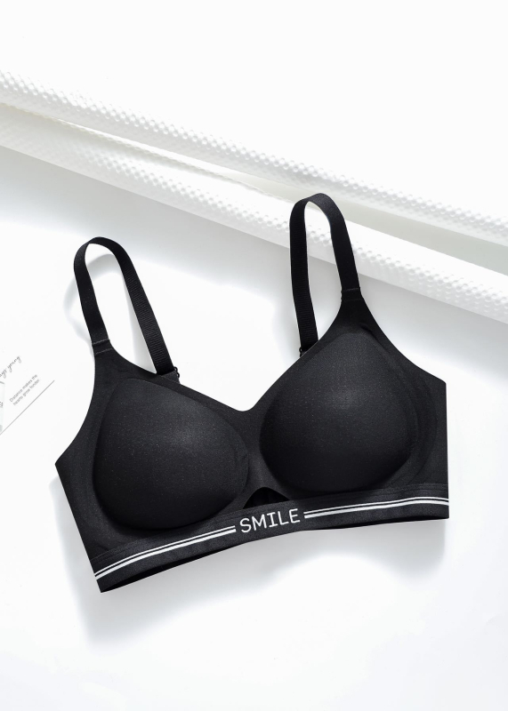 9322 be siūlių, ultra plona push-up liemenėlė, 3/4 taurė, vidutinio formos kaušelis, fiksuoti dvigubi petnešos, keturi užsegimai nugaros dalyje, medvilniniai kaušeliai