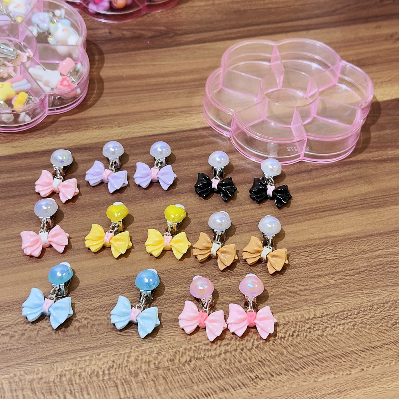 Vaikų ausų klipsai (be piercingo) - Cartoon stilius, plastiko/rezino medžiaga, skausmo palengvinimas, 7 porų rinkinys