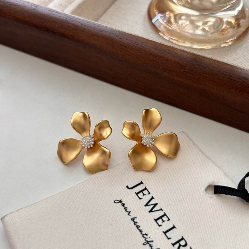 Медни обеци във форма на цвете, завършек с капково масло, ушни игли от 925 сребро, естествен стил, за жени