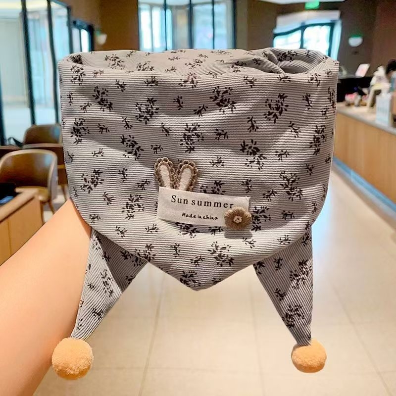 Trokutasti šal od poliestera s cvjetnim uzorkom, unisex, jesen-zima 2025