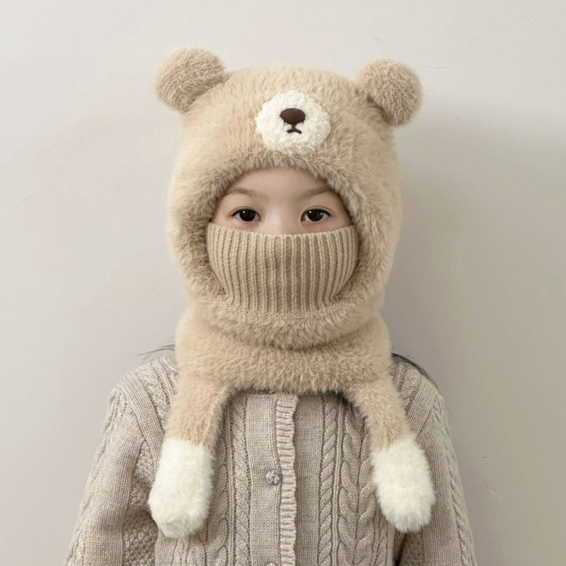 Шапка с качулка от плюш, подплатена с флис и комплект шал – топла и ветроустойчива за деца през зимата