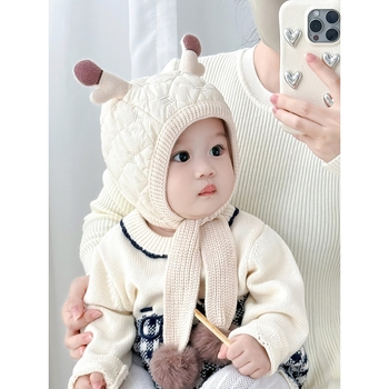 Kūdikių žieminė kepurė su integruotu šaliku ir ausų apsauga su elnio ragų motyvu – šilta, vėjui atspari, medvilnė